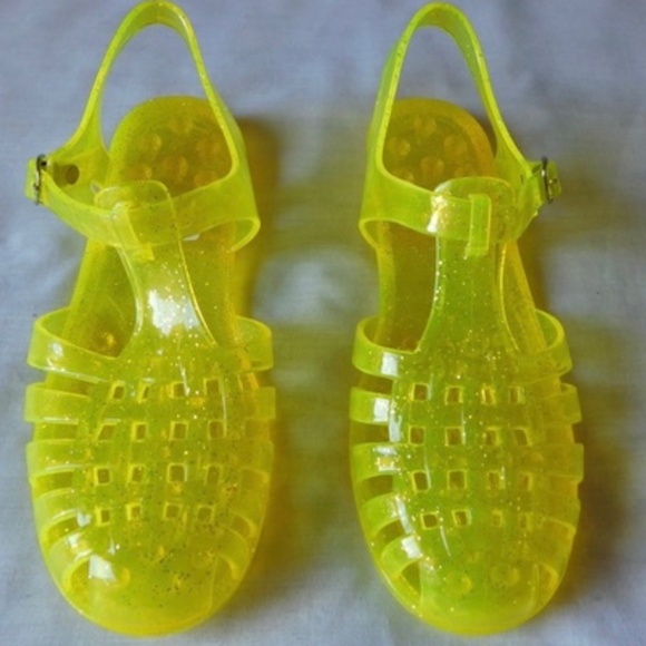 Shoes - IN SEARCH OF